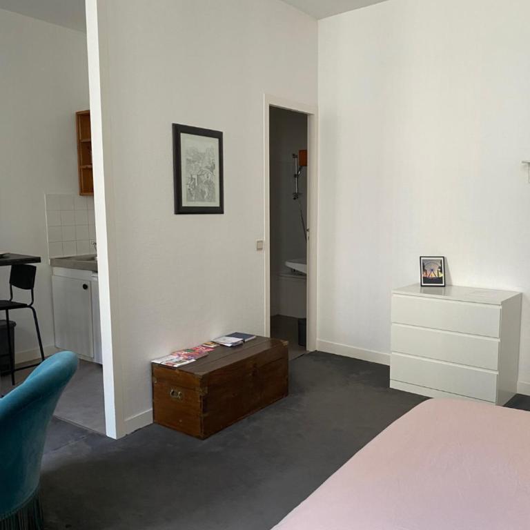 studio de 30 m2 dans le triangle d'or de Bordeaux - Apartamento de 1 dormitorio - 10