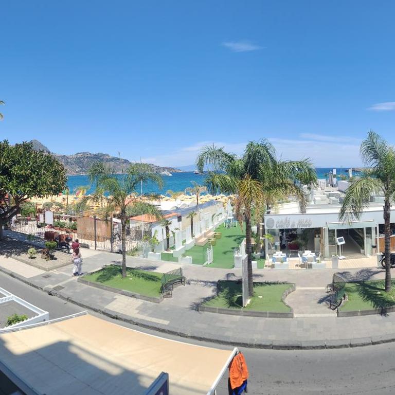Il Balcone sul Mare - One-Bedroom Apartment with Sea View and Balcony - 20