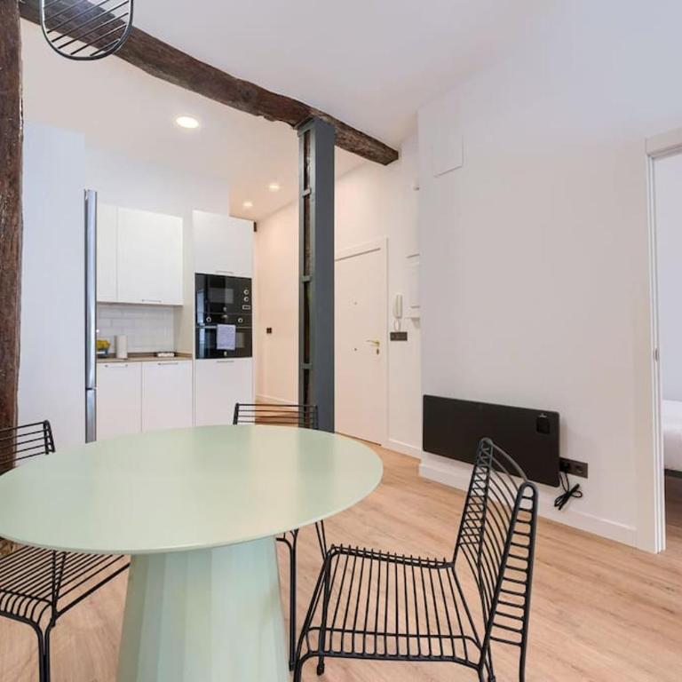 Artekale & Pintxos in Old Town - Two-Bedroom Apartment - 5