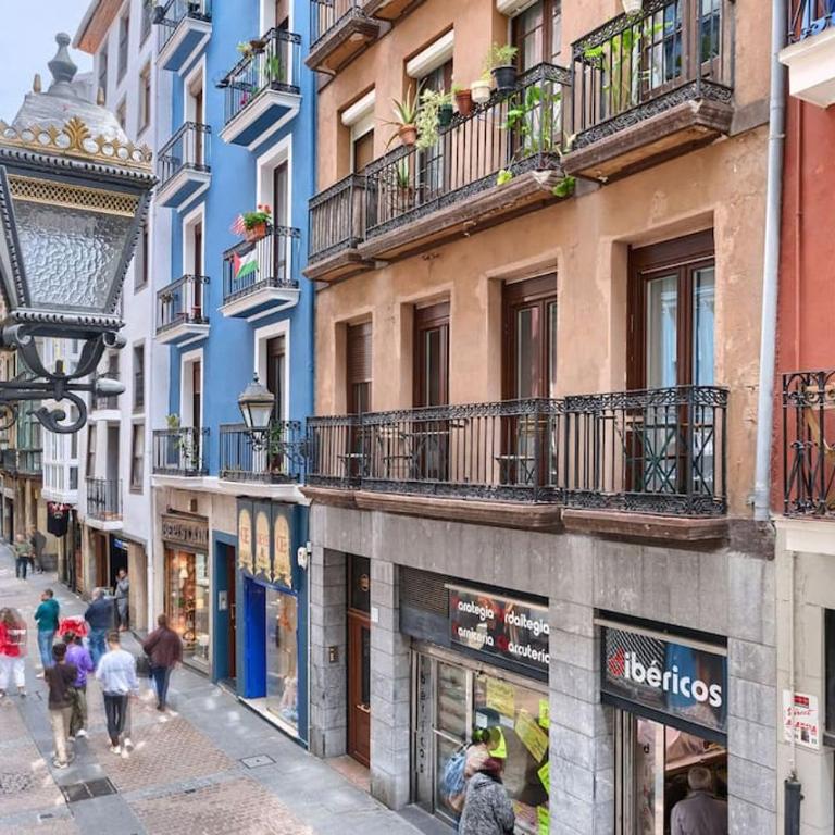 Artekale & Pintxos in Old Town - Two-Bedroom Apartment - 18