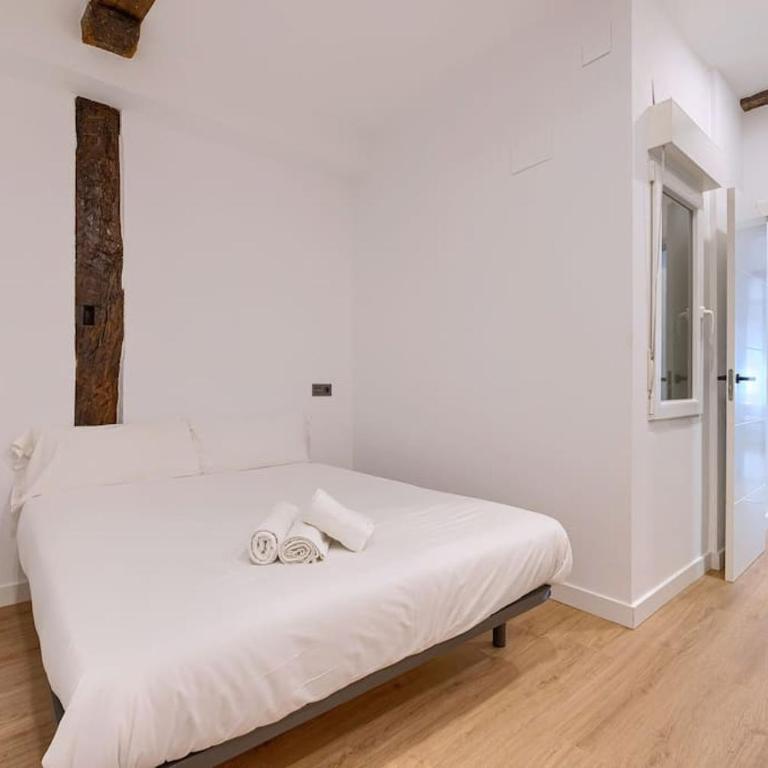 Artekale & Pintxos in Old Town - Two-Bedroom Apartment - 21