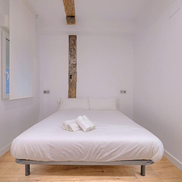 Artekale & Pintxos in Old Town - Two-Bedroom Apartment - 24