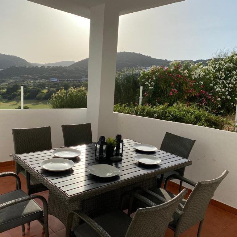 Luxury and secluded apartment set in Valle Romano - Apartamento con balcón - 1