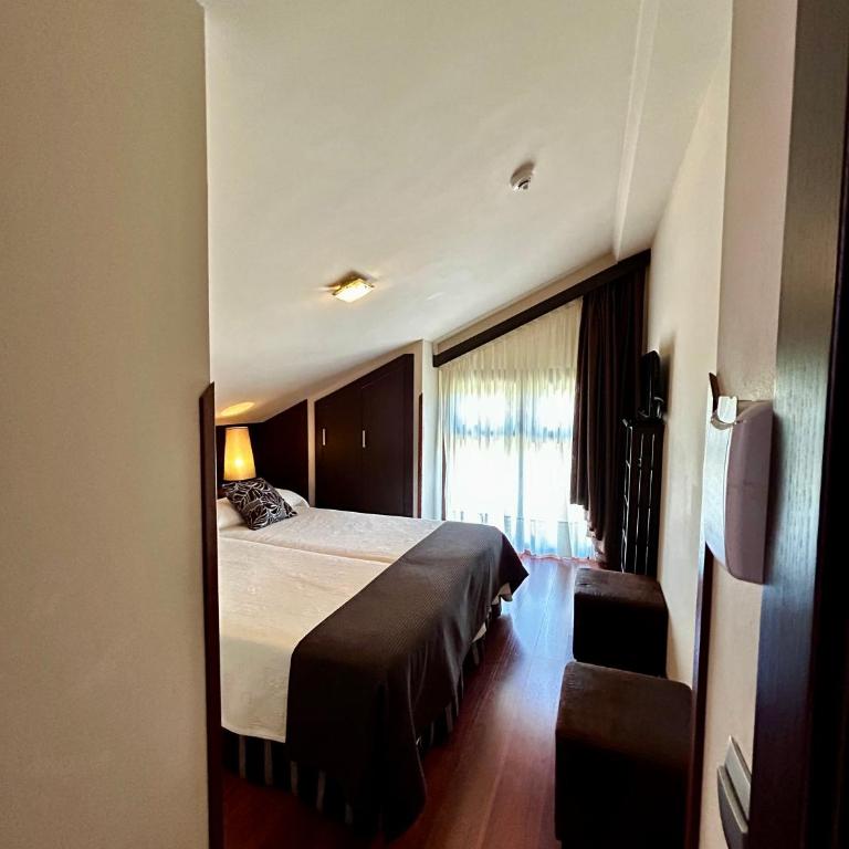 Apartamentos Rurales L'Arquera - Two-Bedroom Apartment (4 Adults) - 6