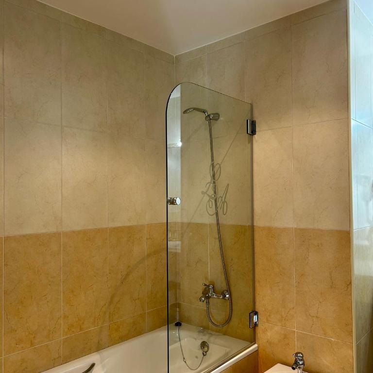 Apartamentos Rurales L'Arquera - Two-Bedroom Apartment (4 Adults) - 16
