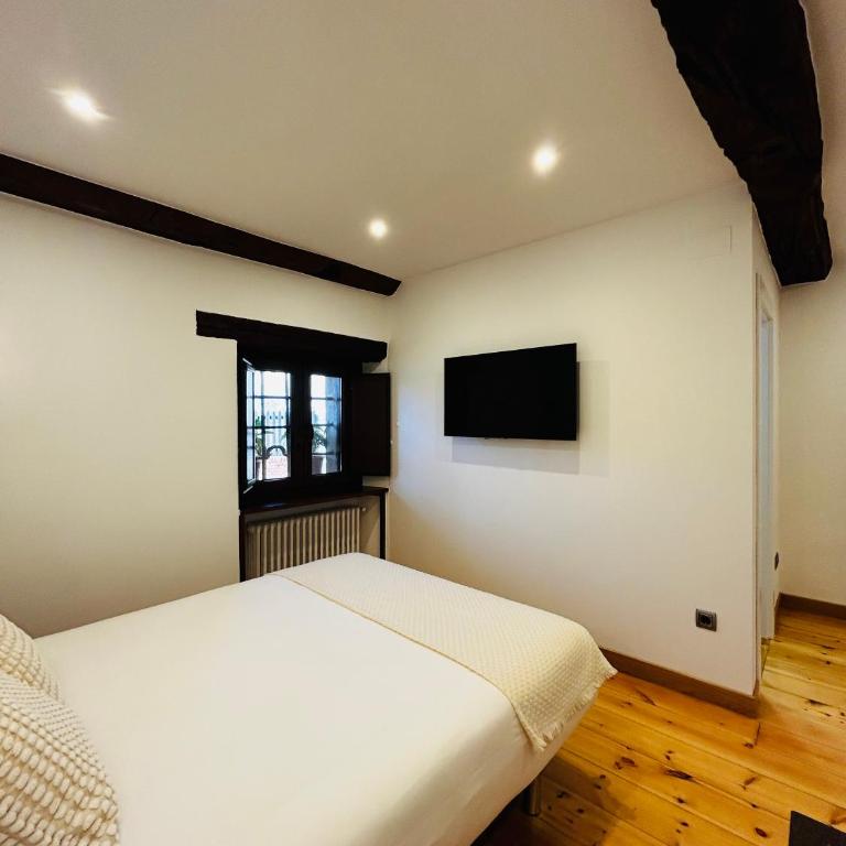 Apartamentos Rurales L'Arquera - Two-Bedroom Apartment with Garden View - 15