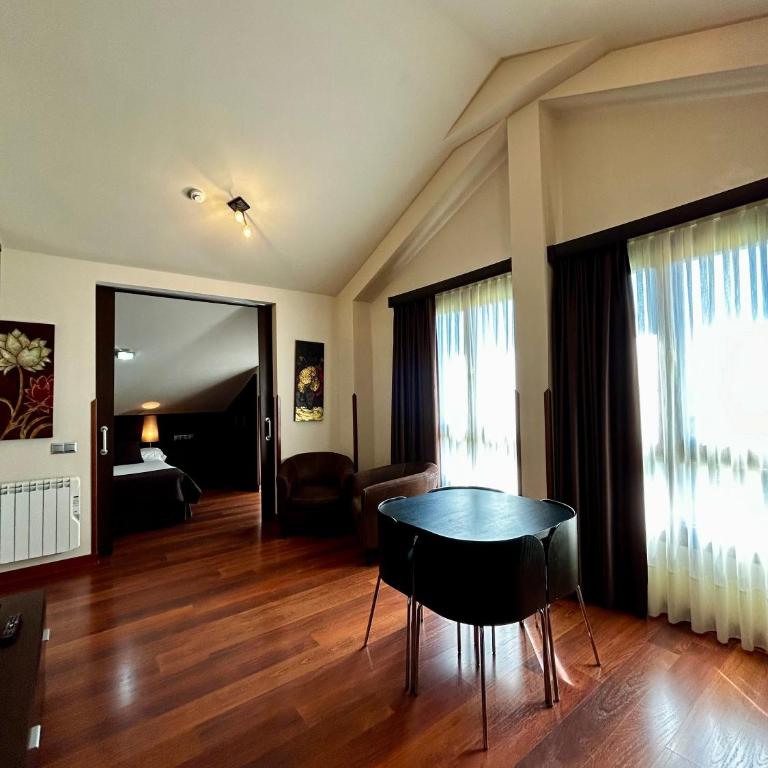 Apartamentos Rurales L'Arquera - Two-Bedroom Apartment (4 Adults) - 25