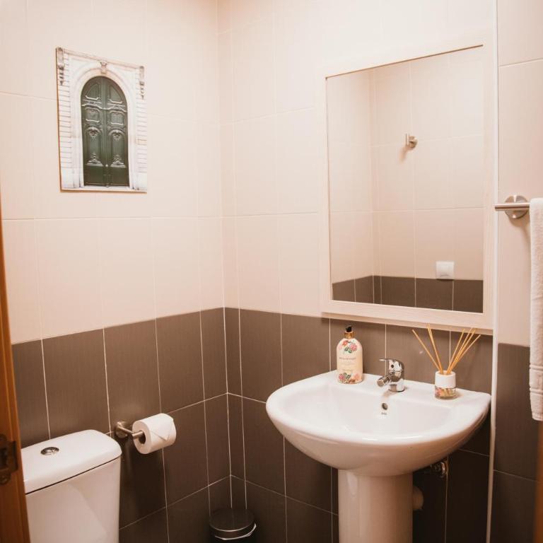 Casadiella, apartamento con terraza y piscina, playa 3 km VUT-5630-AS - One-Bedroom Apartment - 22