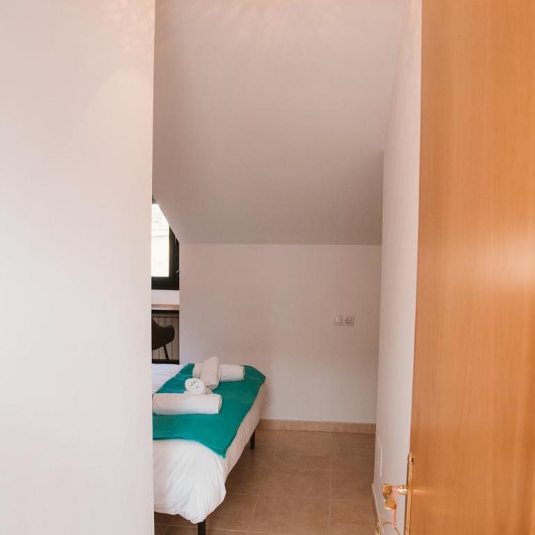 Casadiella, apartamento con terraza y piscina, playa 3 km VUT-5630-AS - One-Bedroom Apartment - 44