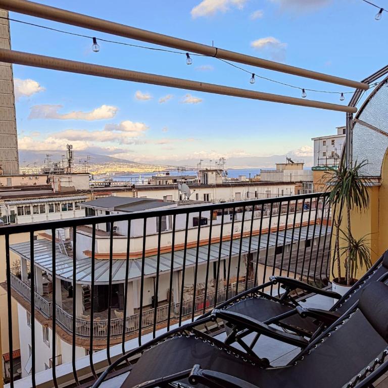 Cuore Napoli Centro - Camera Matrimoniale con Terrazza - 38