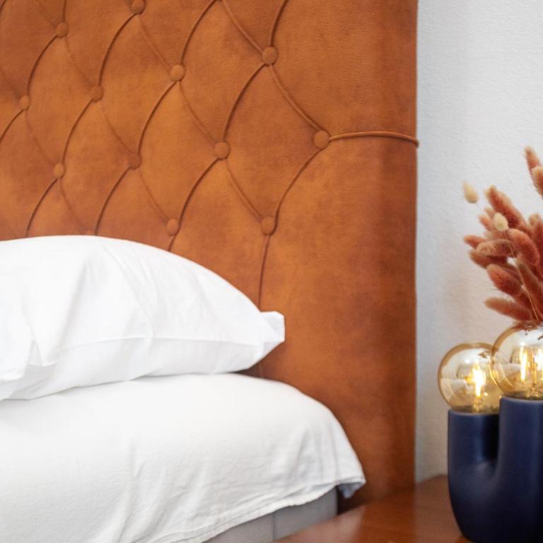Villa Elezi - Deluxe Double or Twin Room with Balcony - 3