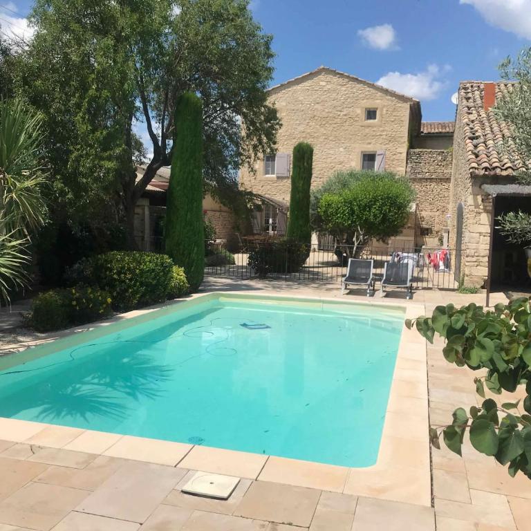 Le Clos de l'Abba Gordes villa 4 étoiles 8 pers avec piscine - Maison 4 Chambres - 10