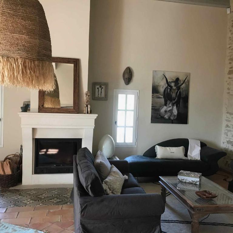 Le Clos de l'Abba Gordes villa 4 étoiles 8 pers avec piscine - Maison 4 Chambres - 12