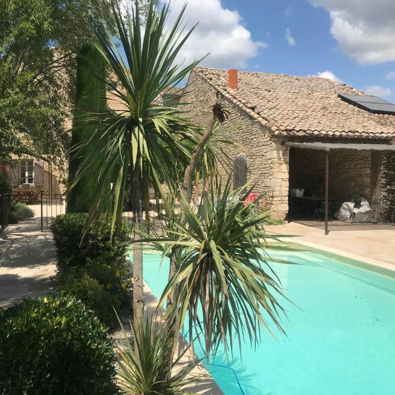 Le Clos de l'Abba Gordes villa 4 étoiles 8 pers avec piscine - Maison 4 Chambres - 13