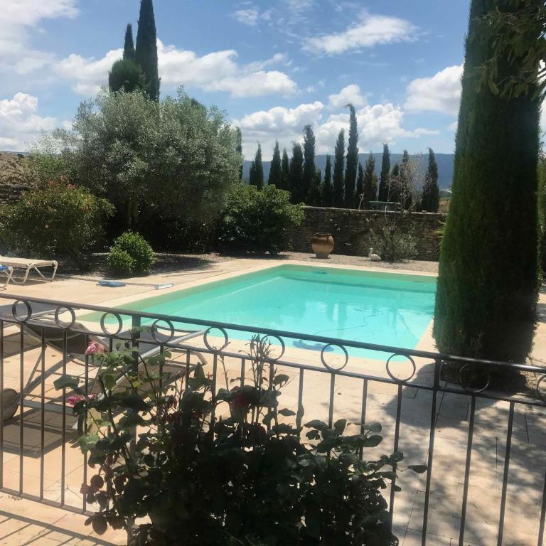 Le Clos de l'Abba Gordes villa 4 étoiles 8 pers avec piscine - Maison 4 Chambres - 21