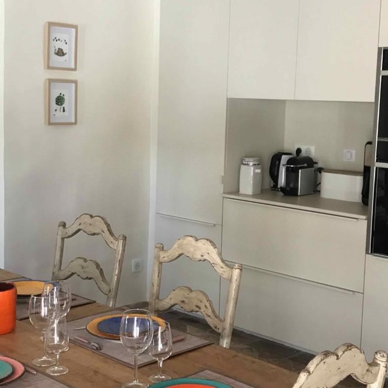 Le Clos de l'Abba Gordes villa 4 étoiles 8 pers avec piscine - Maison 4 Chambres - 31