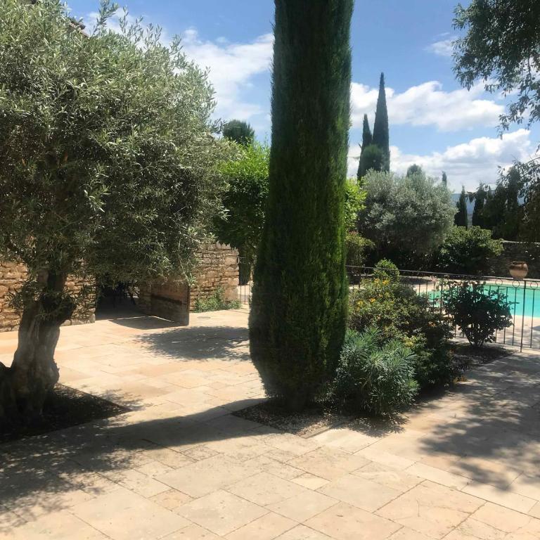 Le Clos de l'Abba Gordes villa 4 étoiles 8 pers avec piscine - Maison 4 Chambres - 32