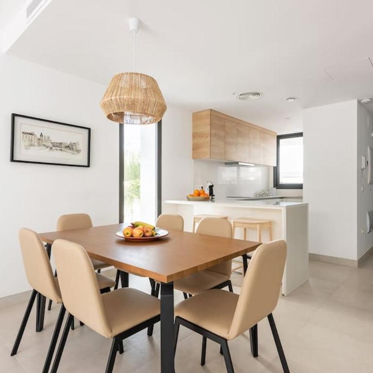 Charming beach home in Estepona west - Casa de 4 dormitorios - 14