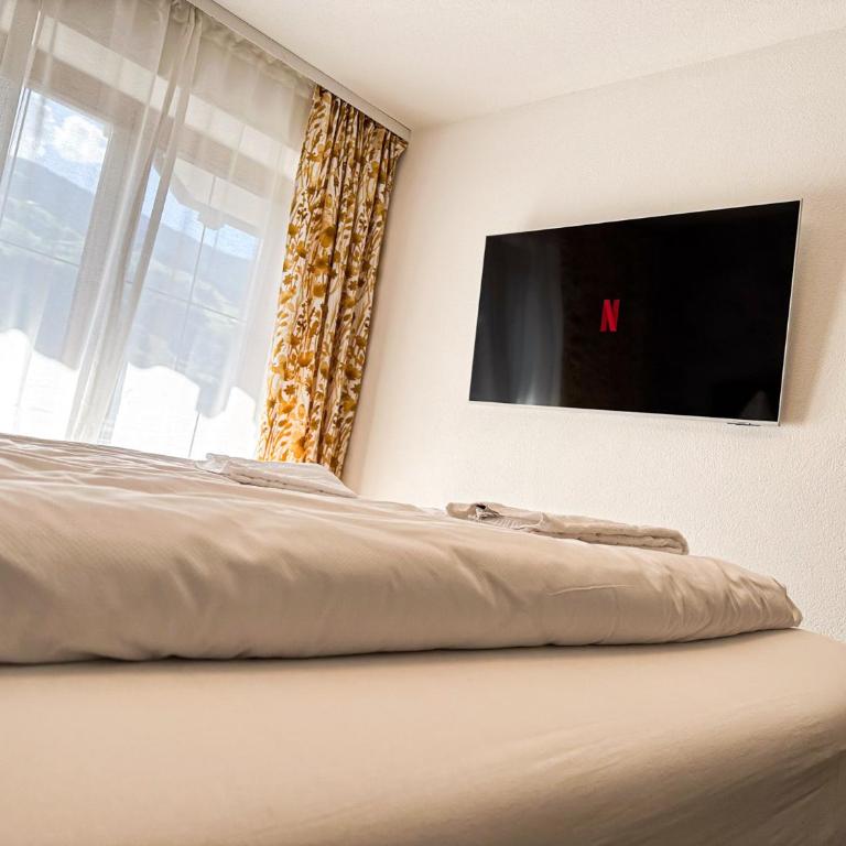 Zillertal Center Apartment Villa - Three-Bedroom Apartment - 35
