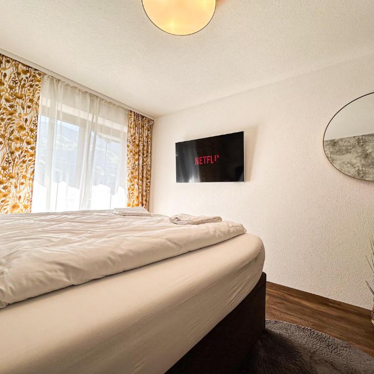 Zillertal Center Apartment Villa - Three-Bedroom Apartment - 32