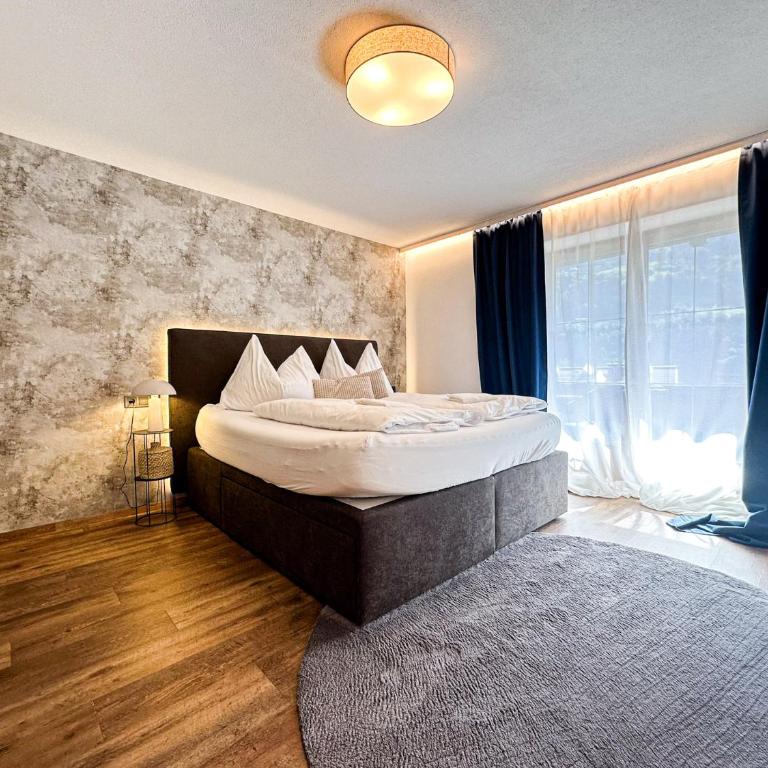 Zillertal Center Apartment Villa - Three-Bedroom Apartment - 53