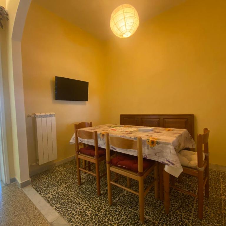 Ad Agio Apartments - Penthouse Apartment - 1