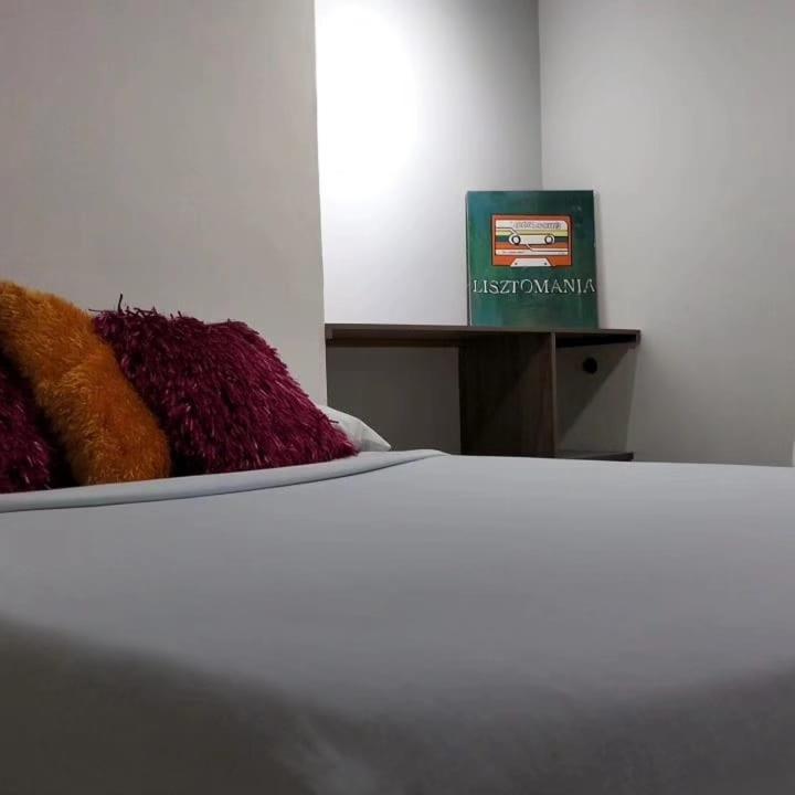 ZIVÁ HOSTAL - Habitación Doble - 1