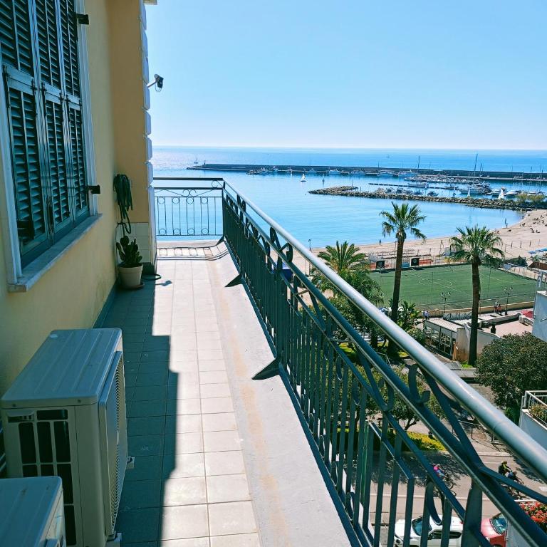 Dimora Dolce Vita - Attico sul mare - Appartamento con 3 Camere da Letto - 22