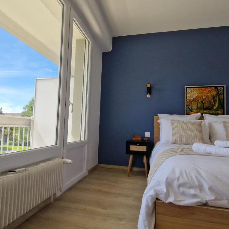 Lac Plage et Ville 95 m2 a 100m du lac, 3 chambres, parking - Three-Bedroom Apartment - 14