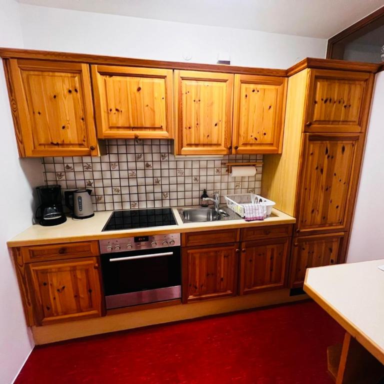 GAMSBLICK - Traumhaftes Bergpanorama, Parkplatz & Pool - Apartment mit 1 Schlafzimmer - 10