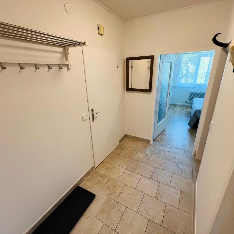 GAMSBLICK - Traumhaftes Bergpanorama, Parkplatz & Pool - Apartment mit 1 Schlafzimmer - 4