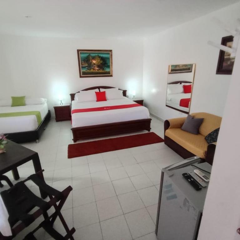 Hotel Villa Ricaurte - Habitación cuádruple - 6