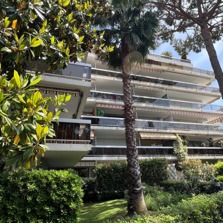 Beautiful studio in Juan Les Pins - Appartement 1 Chambre - 2