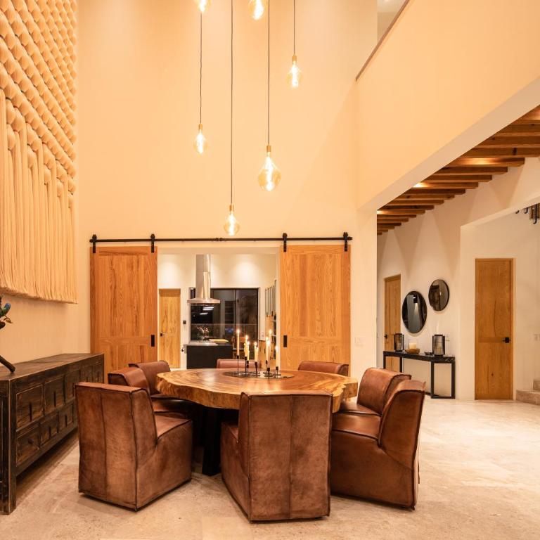 HOLT Parque Juarez Privada Stunning 5BR Villa - Vacation Home - 2