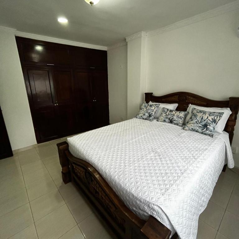 Antares Apartment - Three-Bedroom Apartment - 12