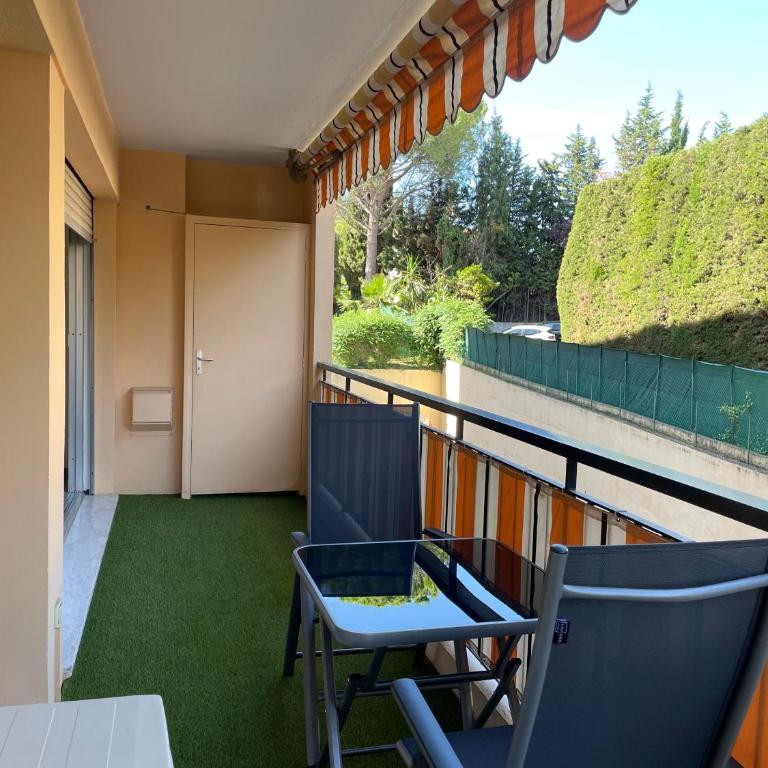 2 pièces à 5min de Cannes - Appartement 1 Chambre - 9