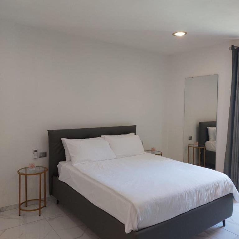 Apartment Marble - Appartamento con 1 Camera da Letto e Terrazza - 3