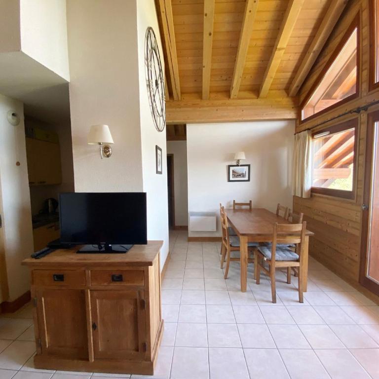 Appartement 4 pièces, 6-7 pers, balcons et parking, Morillon 1100 - Appartamento con 3 Camere da Letto - 7