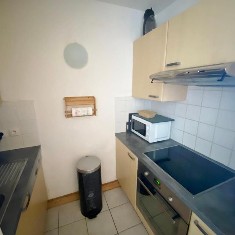 Appartement 4 pièces, 6-7 pers, balcons et parking, Morillon 1100 - Appartamento con 3 Camere da Letto - 8