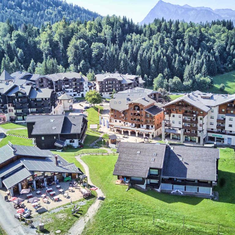 Appartement 4 pièces, 6-7 pers, balcons et parking, Morillon 1100 - Appartamento con 3 Camere da Letto - 13