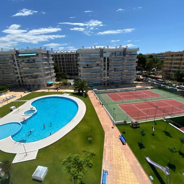 Larimar, piscina y deportes en Salou - Apartamento de 2 dormitorios - 1