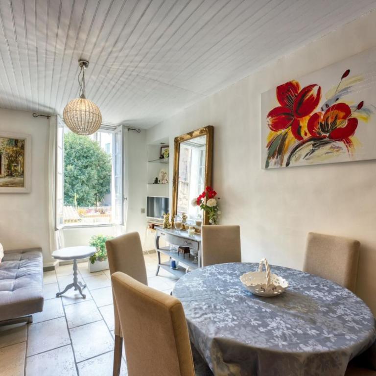 NEW 2-bed Central Cannes Apt - Apartamento de 2 dormitorios - 3