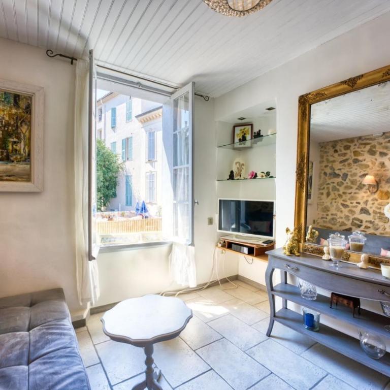 NEW 2-bed Central Cannes Apt - Apartamento de 2 dormitorios - 1