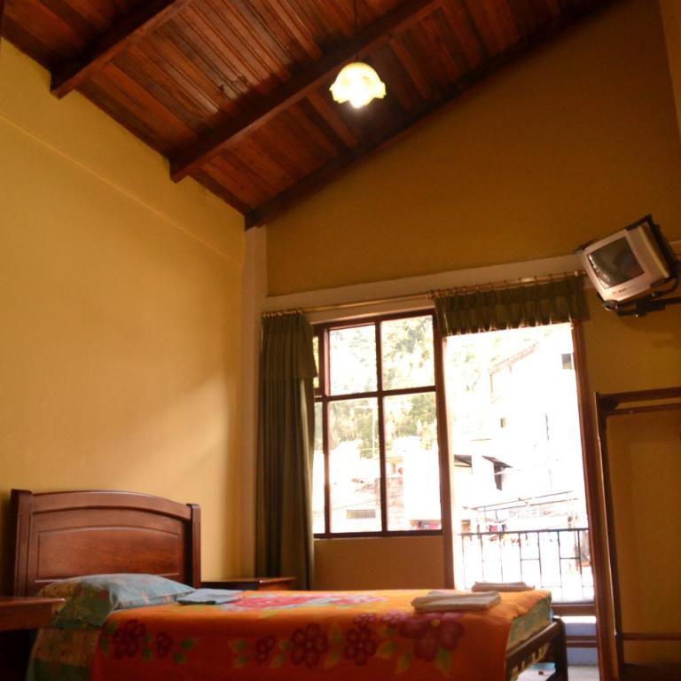 Hostal Princesa Maria - Habitación Doble Estándar - 1 o 2 camas - 1