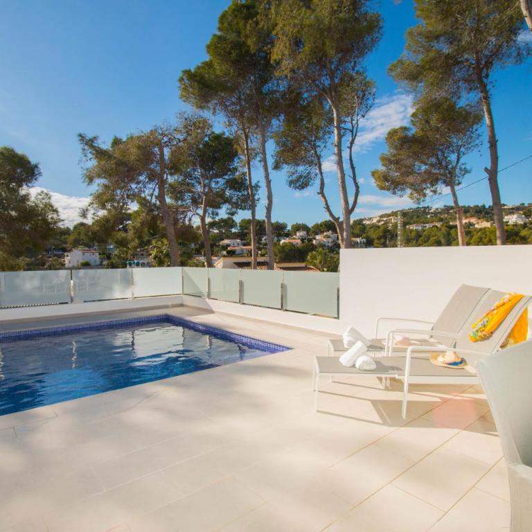 Villa Mirlo Blanco by Abahana Villas - Villa - 9
