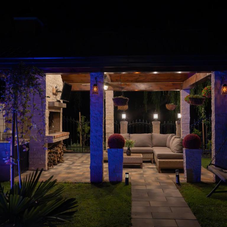 Villa Bura - Three-Bedroom Villa - 21