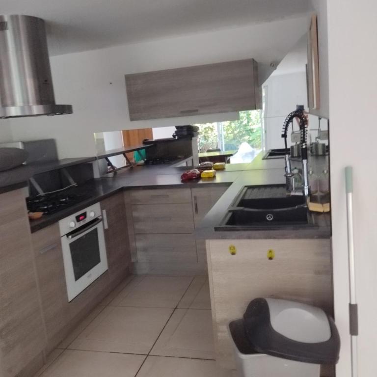 la ciotat belle maison centre ville avec parking - Haus mit 1 Schlafzimmer - 11