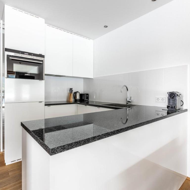 Bellevue Residences - Luxurious Lakeside Apartments - Apartment mit 2 Schlafzimmern und Dusche - 4