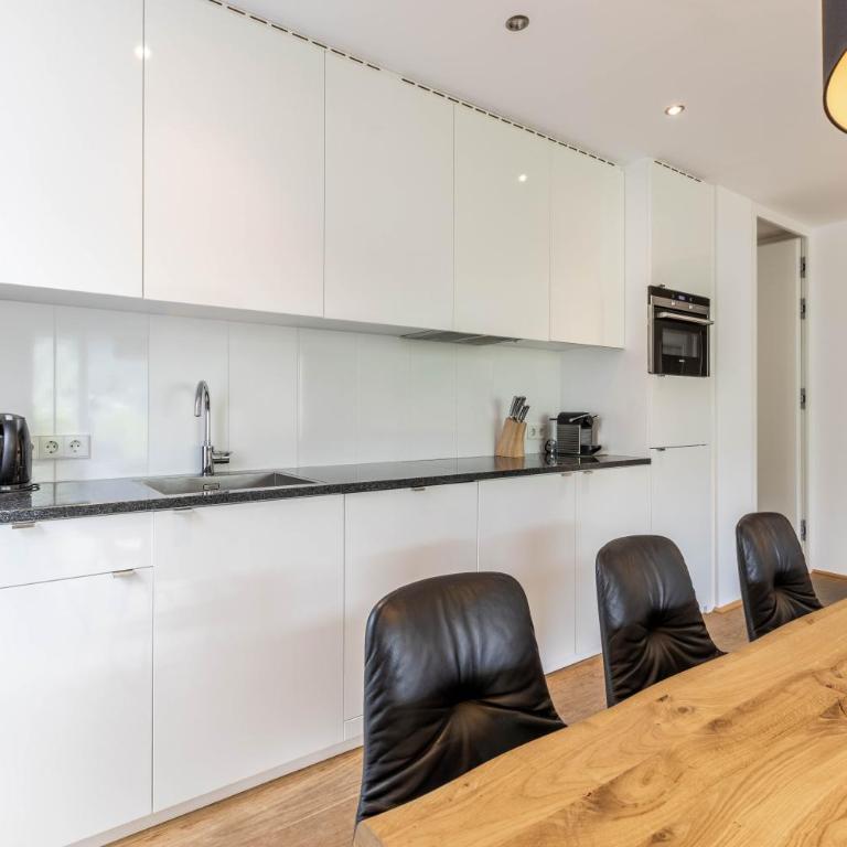 Bellevue Residences - Luxurious Lakeside Apartments - Apartment mit 2 Schlafzimmern und Dusche - 10