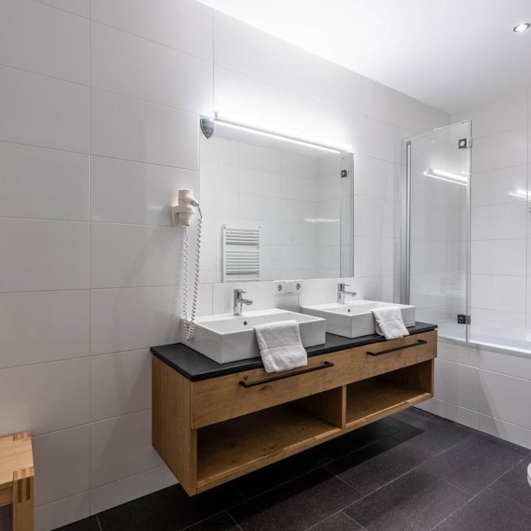 Bellevue Residences - Luxurious Lakeside Apartments - Apartment mit 2 Schlafzimmern und Dusche - 1